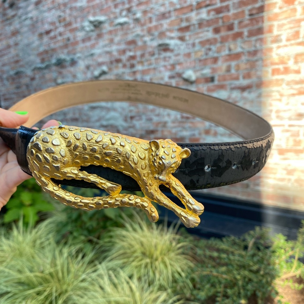 Vintage 🐅 Gold Tiger Belt Buckle M